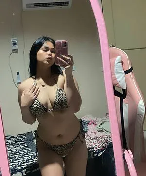 Emie Jean Conocido Ubanan OnlyFans Leaked Free Thumbnail Picture - #LigWFA5KLe