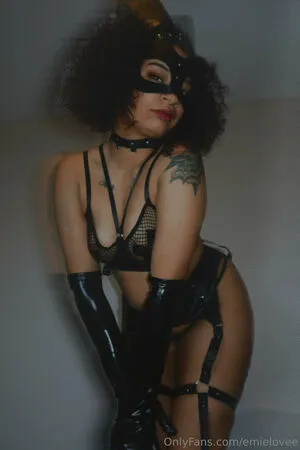 Emielovee OnlyFans Leaked Free Thumbnail Picture - #KMtj6DmnKZ