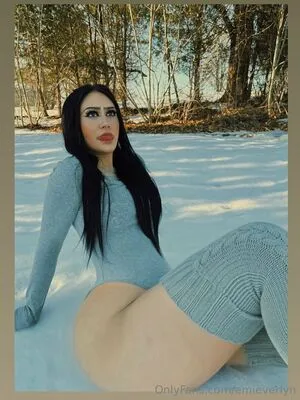 Emieverlyn OnlyFans Leaked Free Thumbnail Picture - #if3SoFoG8X