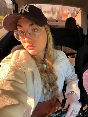 Emiilyhot OnlyFans Leaked Free Thumbnail Picture - #EIeRuw0Sve
