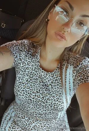 Emiilyhot OnlyFans Leaked Free Thumbnail Picture - #ZilkpgwgTL