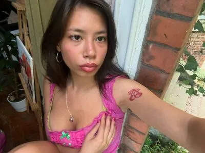 Emika Webster OnlyFans Leaked Free Thumbnail Picture - #1wvct9tJPG