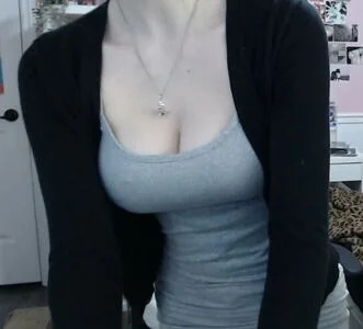 Emiki28 OnlyFans Leaked Free Thumbnail Picture - #SI7Df42WFY