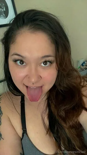 Emikoevesinclair OnlyFans Leaked Free Thumbnail Picture - #0vzsyj7Jee