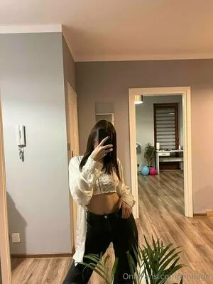 Emilage OnlyFans Leaked Free Thumbnail Picture - #QYn0QWX8IV