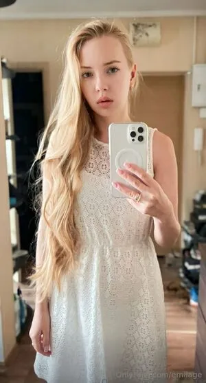 Emilage OnlyFans Leaked Free Thumbnail Picture - #kiKbwCJCxq