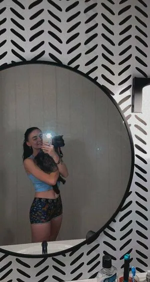 Emileesilvey OnlyFans Leaked Free Thumbnail Picture - #StF94j9uw5