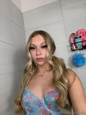 Emileexo OnlyFans Leaked Free Thumbnail Picture - #rNVMc0sXQD