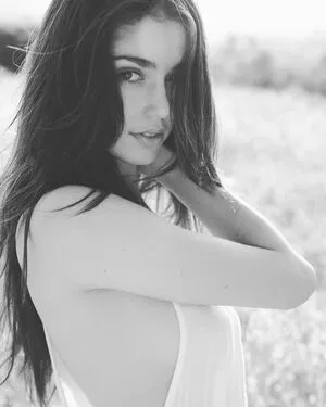 Emilia Ares OnlyFans Leaked Free Thumbnail Picture - #VsXuowKNAr