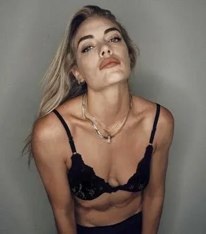 Emilia Attias OnlyFans Leaked Free Thumbnail Picture - #RRkwm8v0CV