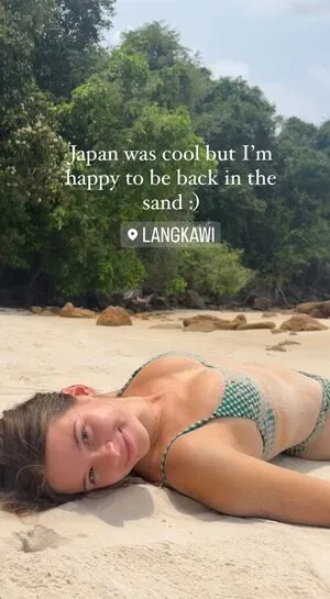 Emilia Beattie OnlyFans Leaked Free Thumbnail Picture - #y9Monr8lFk
