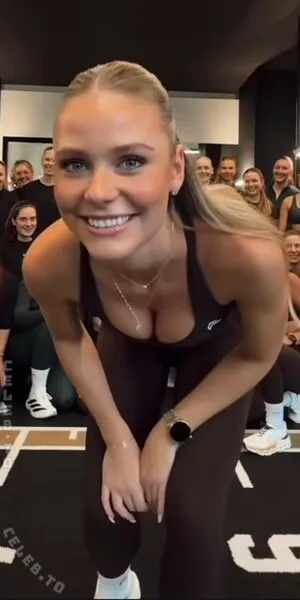 Emilia Bte OnlyFans Leaked Free Thumbnail Picture - #3zueqgaAXt