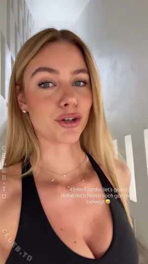 Emilia Bte OnlyFans Leaked Free Thumbnail Picture - #IAw327IvFC