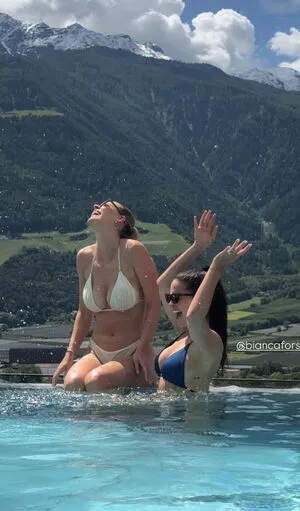 Emilia Bte OnlyFans Leaked Free Thumbnail Picture - #LOLPvan9rt