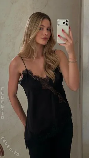 Emilia Bte OnlyFans Leaked Free Thumbnail Picture - #SBmGrMTmeK