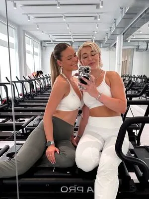 Emilia Bte OnlyFans Leaked Free Thumbnail Picture - #o4sut771cD