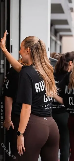 Emilia Bte OnlyFans Leaked Free Thumbnail Picture - #uGDpRnno50