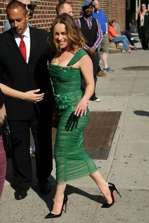 Emilia Clarke OnlyFans Leaked Free Thumbnail Picture - #0KF4ob75aa