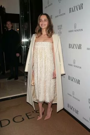 Emilia Clarke OnlyFans Leaked Free Thumbnail Picture - #0jYkAPmfuS