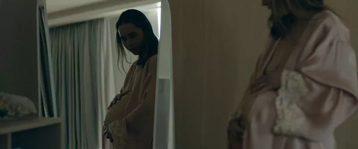 Emilia Clarke OnlyFans Leaked Free Thumbnail Picture - #1RgGc8piPp