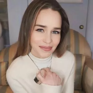 Emilia Clarke OnlyFans Leaked Free Thumbnail Picture - #2LNn52EFe1