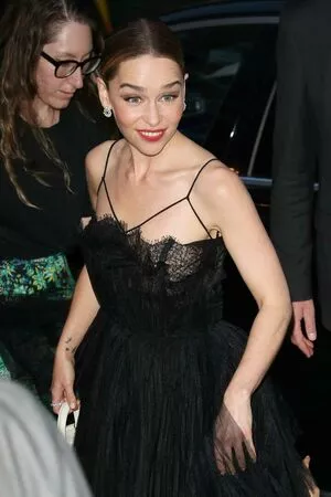Emilia Clarke OnlyFans Leaked Free Thumbnail Picture - #3LpsBcsiXz