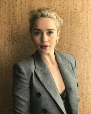 Emilia Clarke OnlyFans Leaked Free Thumbnail Picture - #43hPSThiEy