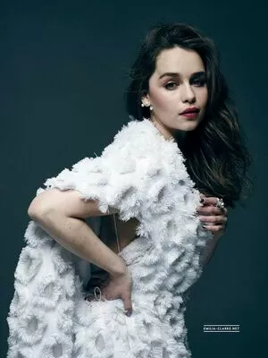 Emilia Clarke OnlyFans Leaked Free Thumbnail Picture - #4DMx6IFPOJ