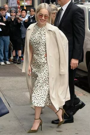 Emilia Clarke OnlyFans Leaked Free Thumbnail Picture - #9Z6sA0hPeh