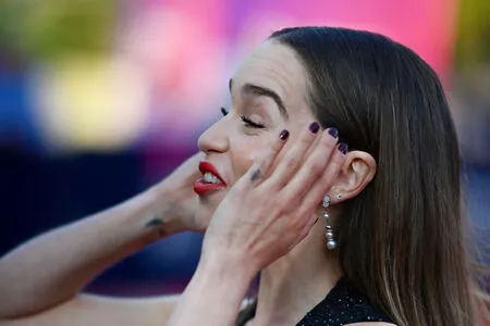 Emilia Clarke OnlyFans Leaked Free Thumbnail Picture - #AvB4cVvWM4