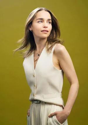 Emilia Clarke OnlyFans Leaked Free Thumbnail Picture - #BRoO0IPpem