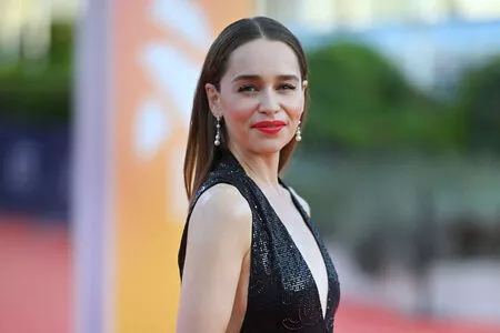 Emilia Clarke OnlyFans Leaked Free Thumbnail Picture - #FW1gYitJdD