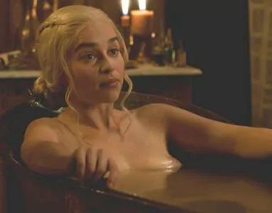Emilia Clarke OnlyFans Leaked Free Thumbnail Picture - #N4AR496v7i