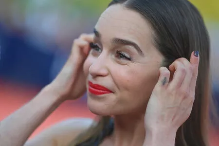 Emilia Clarke OnlyFans Leaked Free Thumbnail Picture - #NZCzL159yN
