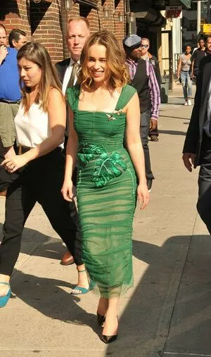 Emilia Clarke OnlyFans Leaked Free Thumbnail Picture - #Rhm9bF7kiS