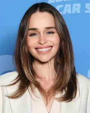 Emilia Clarke OnlyFans Leaked Free Thumbnail Picture - #UadBw0BlDR