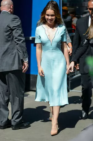 Emilia Clarke OnlyFans Leaked Free Thumbnail Picture - #YbyFqenpn8