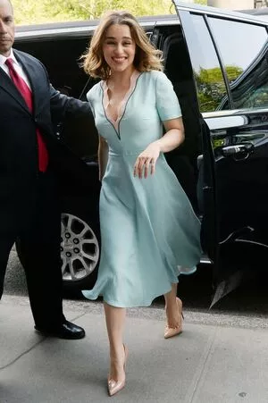 Emilia Clarke OnlyFans Leaked Free Thumbnail Picture - #bl5e5o05Us