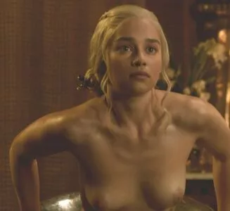 Emilia Clarke OnlyFans Leaked Free Thumbnail Picture - #dkGsxoZHgc