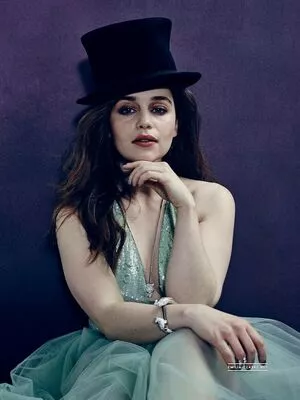 Emilia Clarke OnlyFans Leaked Free Thumbnail Picture - #foHi4rsLDC