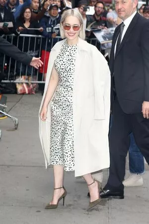 Emilia Clarke OnlyFans Leaked Free Thumbnail Picture - #kk8AderQP7