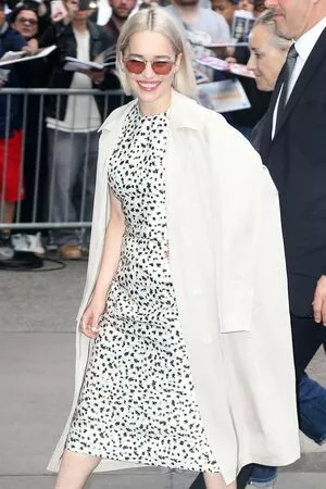 Emilia Clarke OnlyFans Leaked Free Thumbnail Picture - #qfvuRBUN07