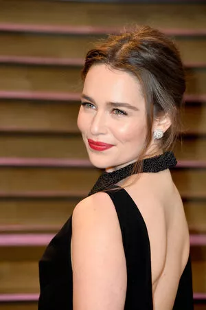 Emilia Clarke OnlyFans Leaked Free Thumbnail Picture - #rWzwAHXzul