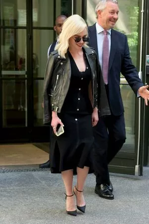 Emilia Clarke OnlyFans Leaked Free Thumbnail Picture - #sch7veAmoM