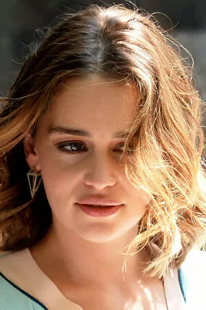Emilia Clarke OnlyFans Leaked Free Thumbnail Picture - #uoAfx8o6EY