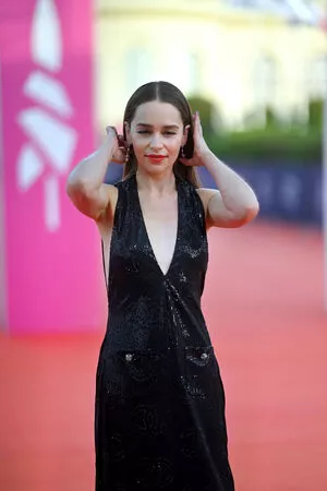 Emilia Clarke OnlyFans Leaked Free Thumbnail Picture - #yOTalfZXTd