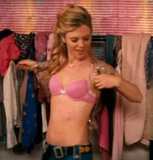 Emilia Fox OnlyFans Leaked Free Thumbnail Picture - #4JRybn5YCP