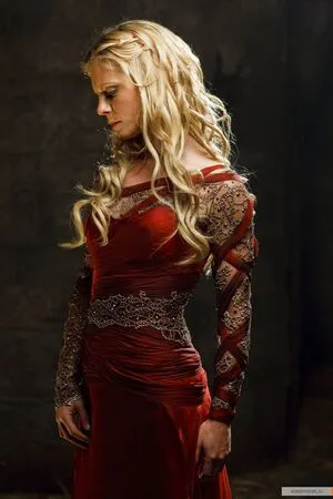 Emilia Fox OnlyFans Leaked Free Thumbnail Picture - #S9MIp3x4Rl