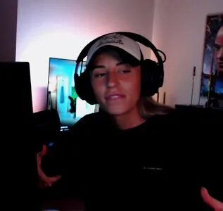Emilia Hult OnlyFans Leaked Free Thumbnail Picture - #HWQnFwJjR1