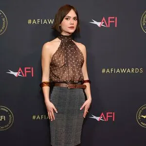 Emilia Jones OnlyFans Leaked Free Thumbnail Picture - #AtMjxKcdt1